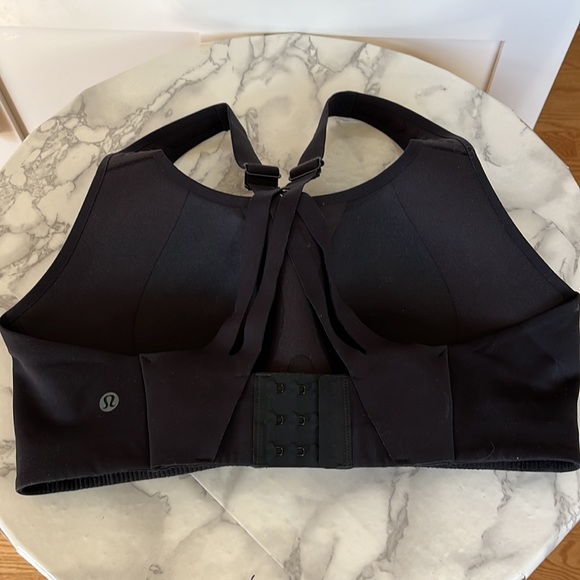Lululemon Air Support sports bra 36D - Picture 2 of 5